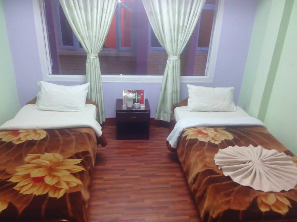 Hotel Pokhara Peace Katmandú Exterior foto