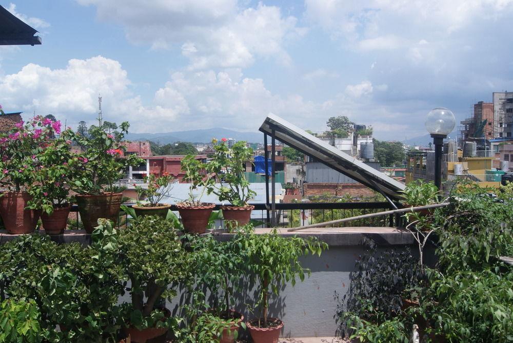 Hotel Pokhara Peace Katmandú Exterior foto