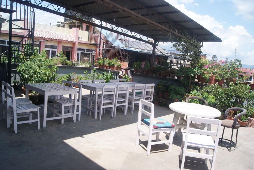 Hotel Pokhara Peace Katmandú Exterior foto