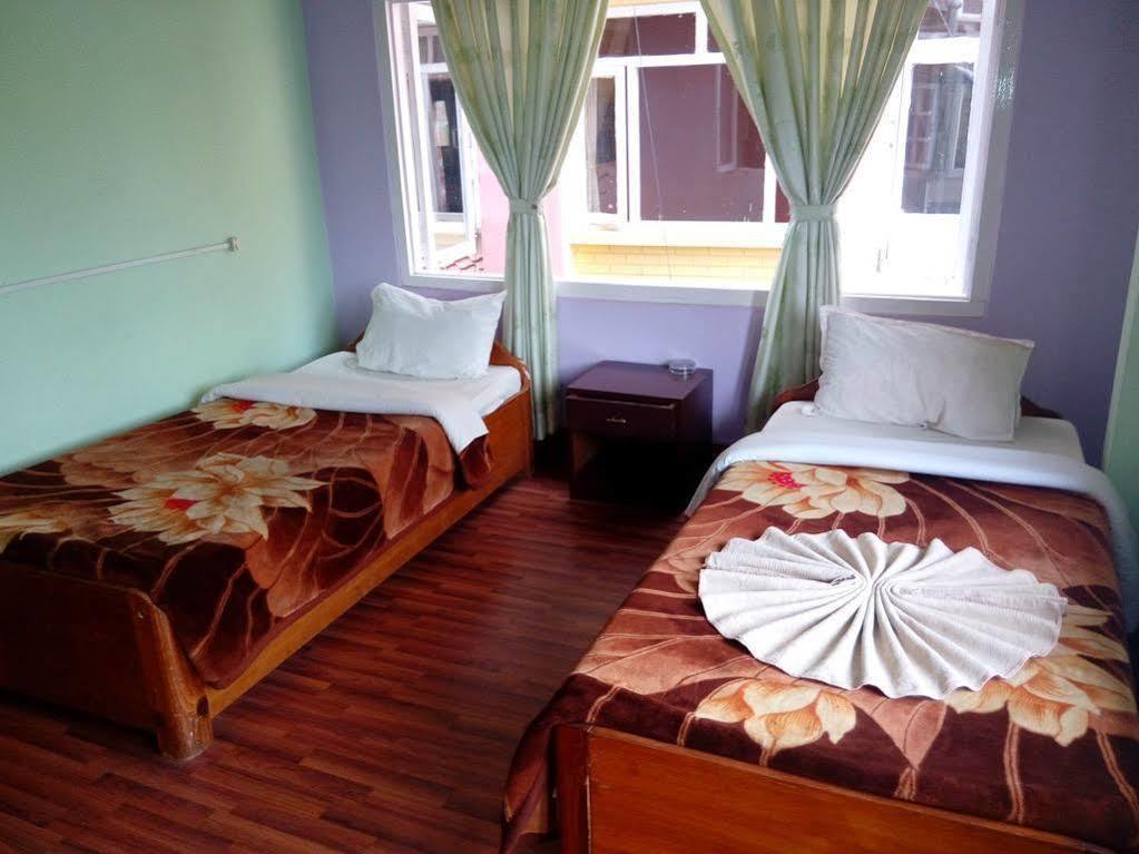Hotel Pokhara Peace Katmandú Exterior foto
