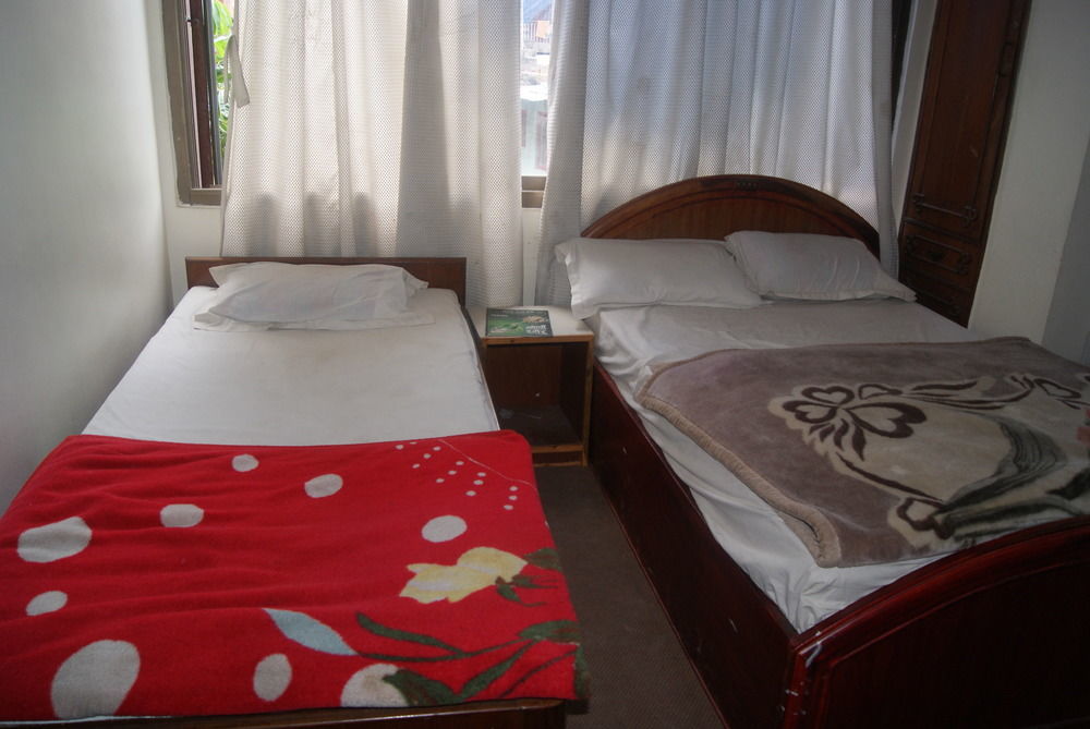 Hotel Pokhara Peace Katmandú Exterior foto
